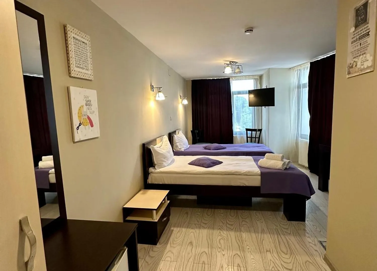 Lion'S Hotel Bucharest
